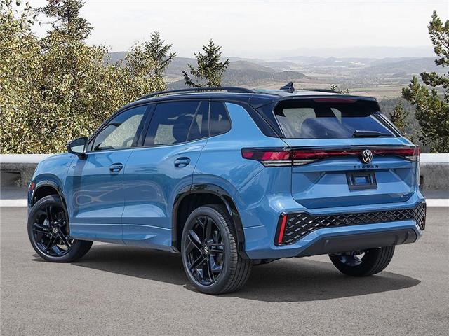 2025 Volkswagen Tiguan Comfortline R-Line Black Edition (Stk: ST043108) in Vancouver - Image 4 of 10
