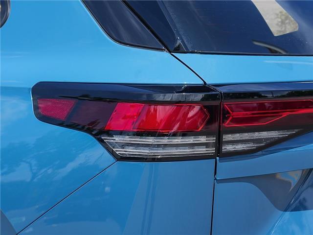 2025 Volkswagen Tiguan Comfortline R-Line Black Edition (Stk: ST043108) in Vancouver - Image 10 of 10