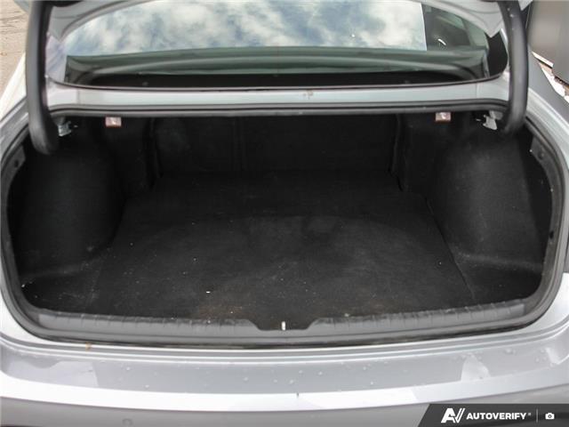 2023 Hyundai Sonata Hybrid Ultimate (Stk: 111699) in London - Image 10 of 25