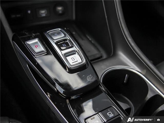 2023 Hyundai Sonata Hybrid Ultimate (Stk: 111699) in London - Image 18 of 25