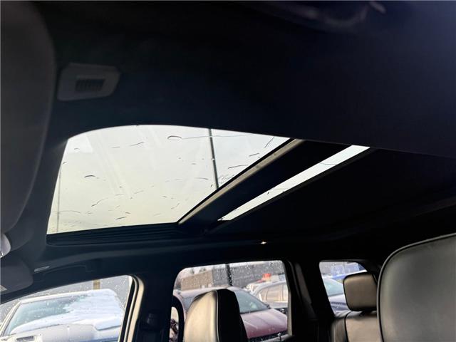 2017 Jeep Grand Cherokee Overland (Stk: 85639) in London - Image 6 of 9