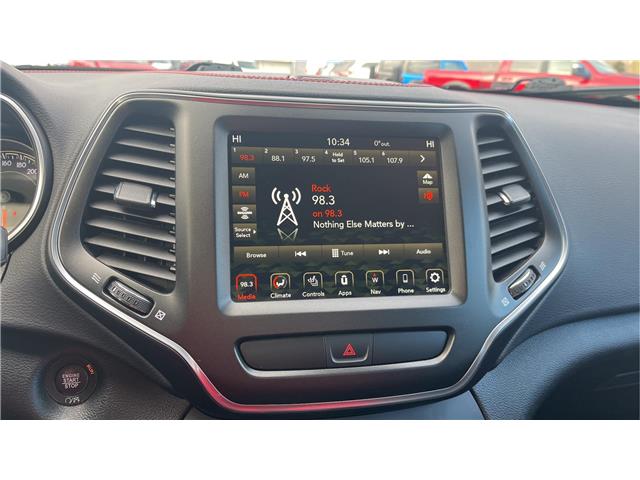 2022 Jeep Cherokee Trailhawk (Stk: TS157A) in Kamloops - Image 26 of 28