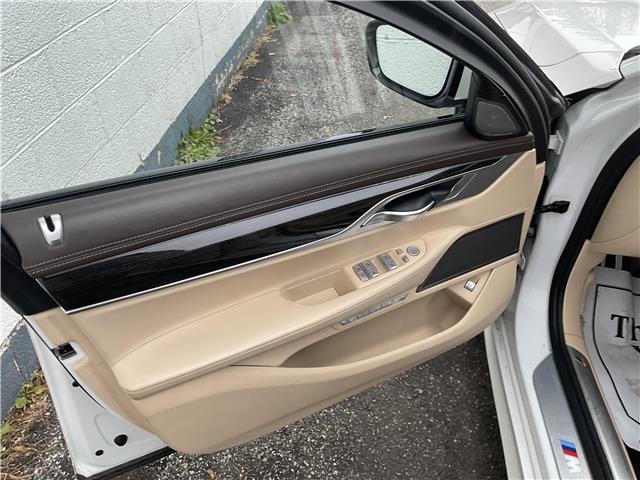 2016 BMW 750 Li xDrive (Stk: 251283) in Ottawa - Image 19 of 24