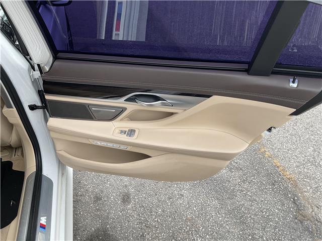 2016 BMW 750 Li xDrive (Stk: 251283) in Ottawa - Image 22 of 24