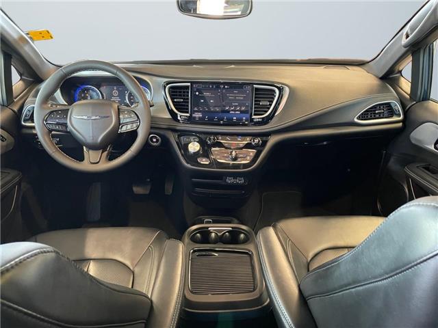 2024 Chrysler Pacifica Touring-L (Stk: 30336) in Fort Macleod - Image 11 of 25
