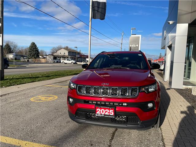2025 Jeep Compass North (Stk: K26115A) in Listowel - Image 3 of 18