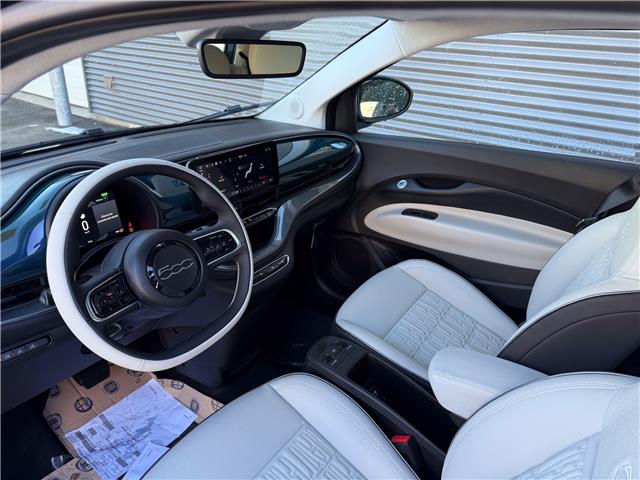 2025 Fiat 500e Base (Stk: F25012) in London - Image 11 of 22