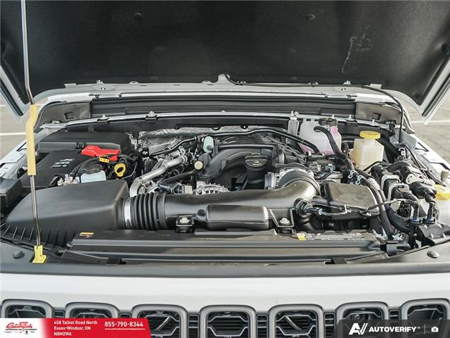 2026 Jeep Gladiator Sport S (Stk: 26051) in Essex-Windsor - Image 8 of 12