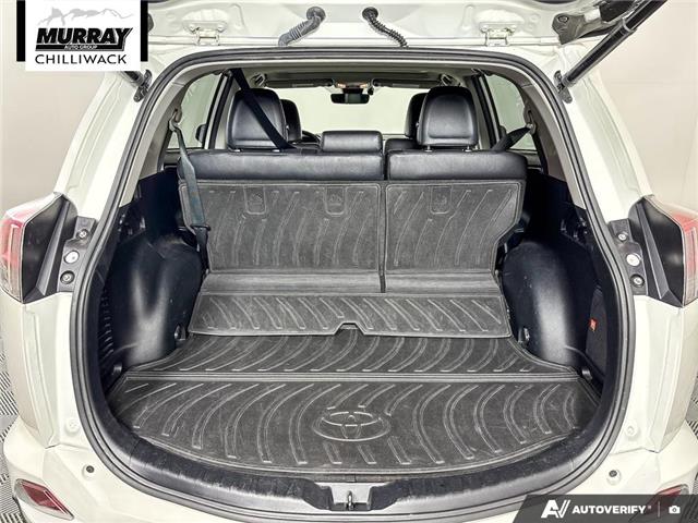 2017 Toyota RAV4 Hybrid Limited (Stk: A3425) in Chilliwack - Image 13 of 36
