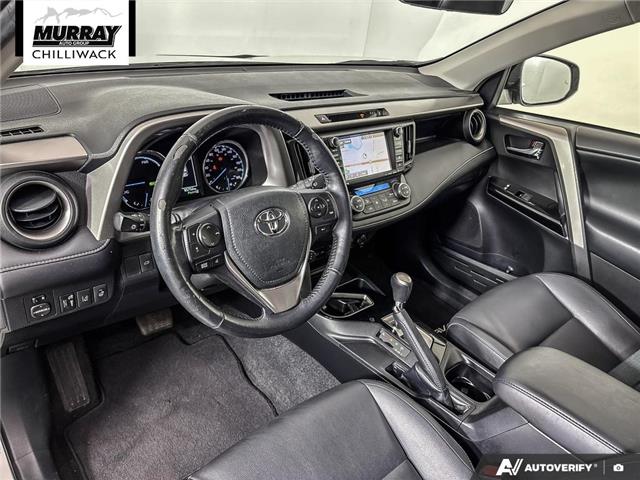 2017 Toyota RAV4 Hybrid Limited (Stk: A3425) in Chilliwack - Image 17 of 36