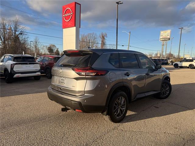 2024 Nissan Rogue S (Stk: 26-031A) in Smiths Falls - Image 4 of 13 2024 Nissan Rogue S (Stk: 26-031A) in Smiths Falls - Image 4 of 13