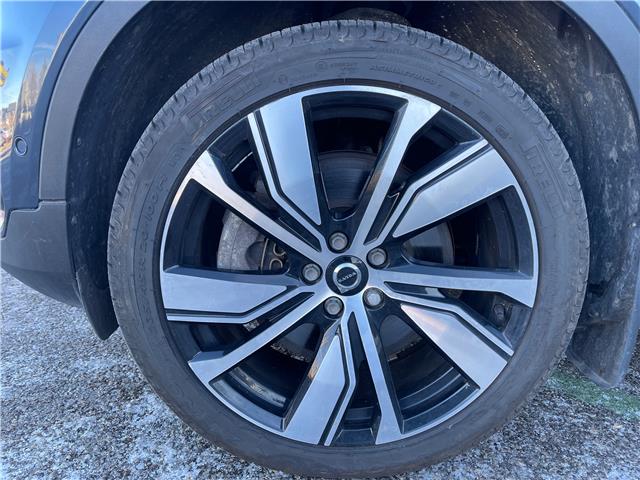 2022 Volvo XC40 Recharge Pure Electric P8 Plus (Stk: R-22VOXGRA0907) in Calgary - Image 9 of 16
