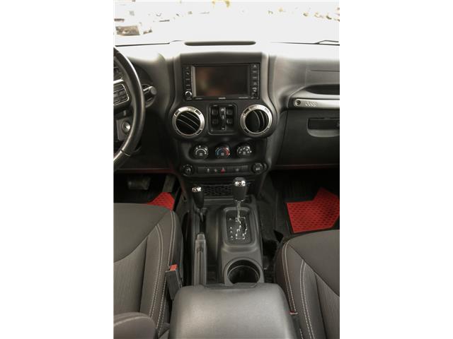 2016 Jeep Wrangler Unlimited Sahara (Stk: UT2214) in Kamloops - Image 19 of 22