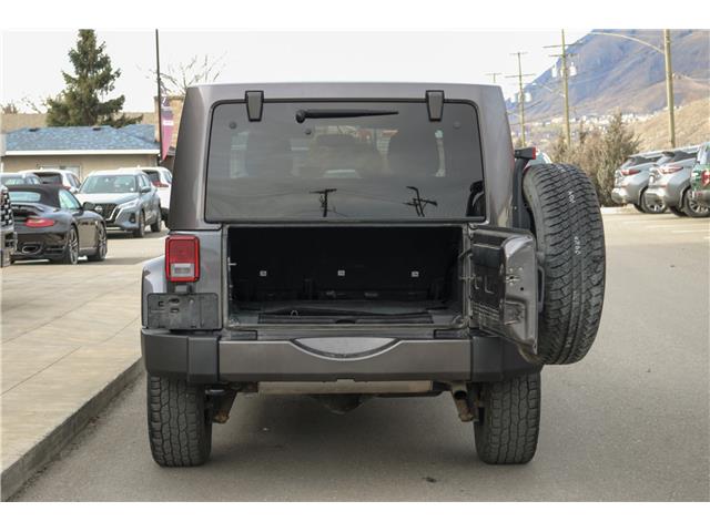 2016 Jeep Wrangler Unlimited Sahara (Stk: UT2214) in Kamloops - Image 5 of 22