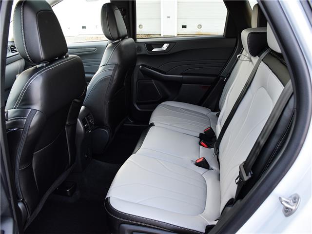 2026 Ford Escape Platinum (Stk: A62043) in GEORGETOWN - Image 16 of 28 2026 Ford Escape Platinum (Stk: A62043) in GEORGETOWN - Image 16 of 28