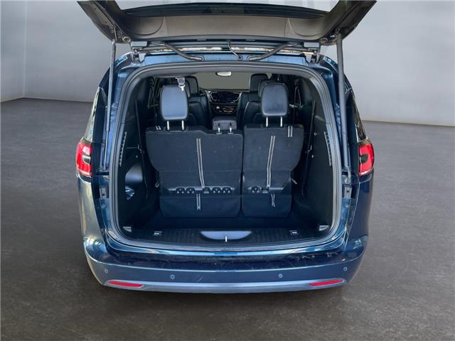 2024 Chrysler Pacifica Touring-L (Stk: 30336) in Fort Macleod - Image 18 of 25
