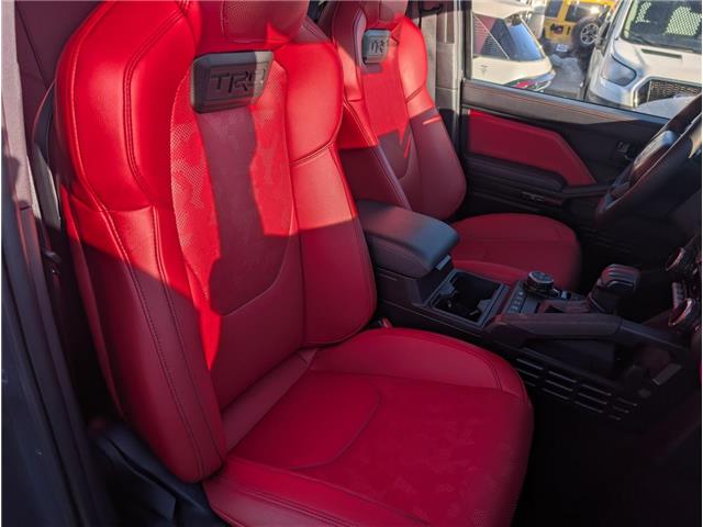 2024 Toyota Tacoma Hybrid Base (Stk: 19356A) in Calgary - Image 12 of 26