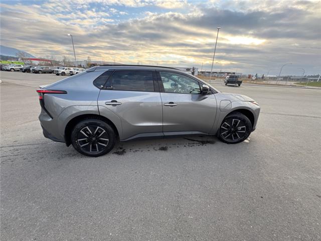 2026 Toyota bZ XLE (Stk: A000355) in Cranbrook - Image 6 of 21