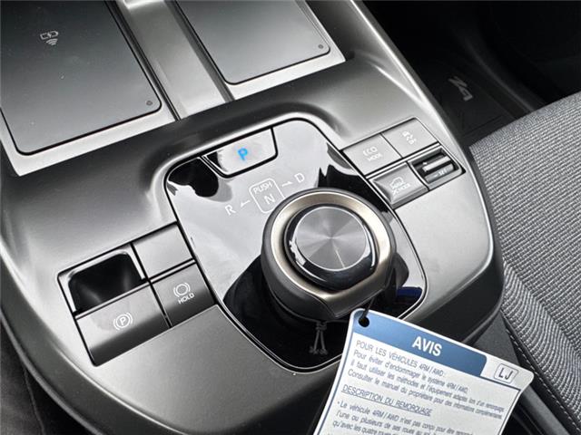 2026 Toyota bZ XLE (Stk: J000574) in Cranbrook - Image 15 of 20