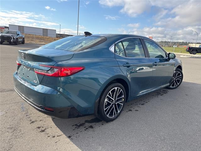 2026 Toyota Camry XLE (Stk: U041806) in Cranbrook - Image 5 of 22