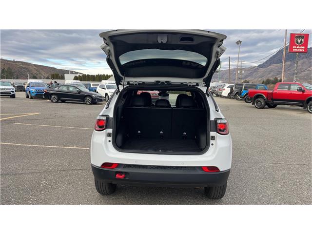 2023 Jeep Compass Trailhawk (Stk: 1339) in Kamloops - Image 16 of 25
