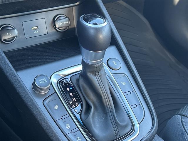 2022 Hyundai Kona 2.0L Preferred Sun & Leather Package (Stk: 261759A) in Aurora - Image 17 of 20