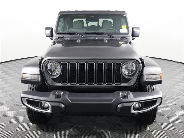 2026 Jeep Gladiator Sport S (Stk: 26J031) in Calgary - Image 2 of 18