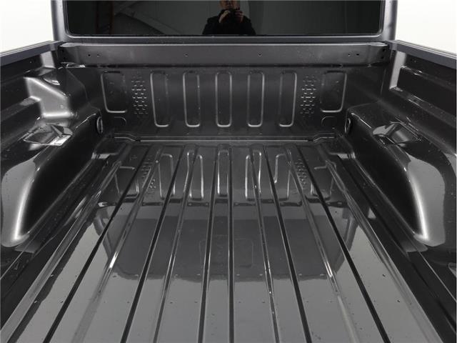 2026 Jeep Gladiator Sport S (Stk: 26J031) in Calgary - Image 8 of 18