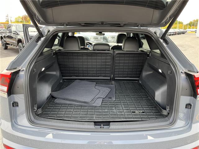 2024 Volkswagen Atlas Cross Sport 2.0 TSI Execline (Stk: DZ1085C) in Ottawa - Image 9 of 20