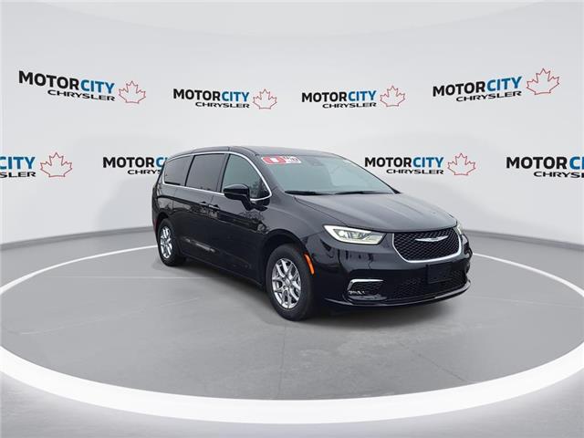 2026 Chrysler Pacifica Select (Stk: 260102) in Windsor - Image 2 of 24 2026 Chrysler Pacifica Select (Stk: 260102) in Windsor - Image 2 of 24