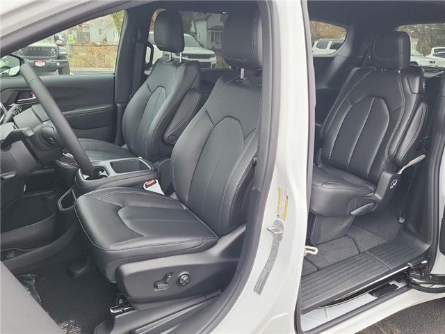 2026 Chrysler Grand Caravan SXT (Stk: 260100) in Windsor - Image 13 of 24 2026 Chrysler Grand Caravan SXT (Stk: 260100) in Windsor - Image 13 of 24