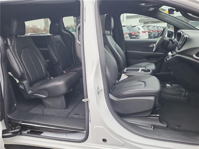 2026 Chrysler Grand Caravan SXT (Stk: 260100) in Windsor - Image 20 of 24 2026 Chrysler Grand Caravan SXT (Stk: 260100) in Windsor - Image 20 of 24