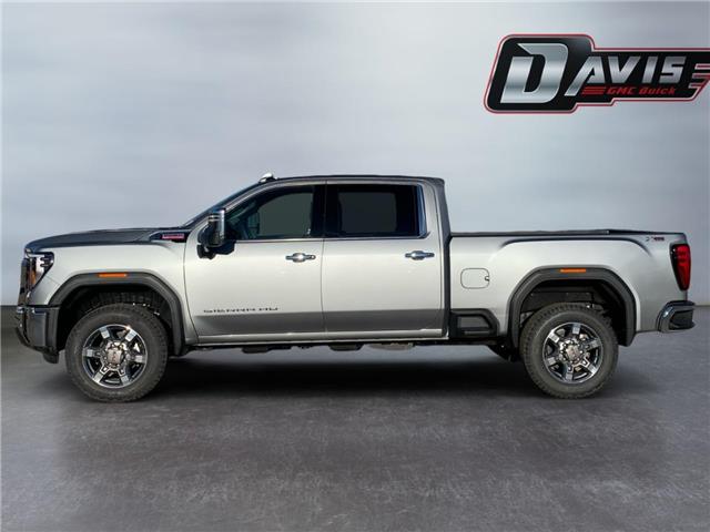 2026 GMC Sierra 3500HD SLT (Stk: 351350) in Medicine Hat - Image 2 of 16
