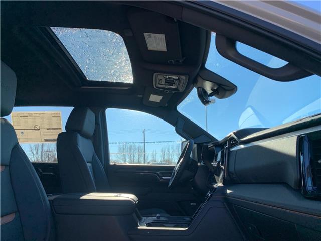 2026 GMC Sierra 3500HD AT4 (Stk: 351097) in Medicine Hat - Image 16 of 16