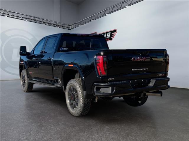 2026 GMC Sierra 3500HD AT4 (Stk: 351261) in Medicine Hat - Image 3 of 16