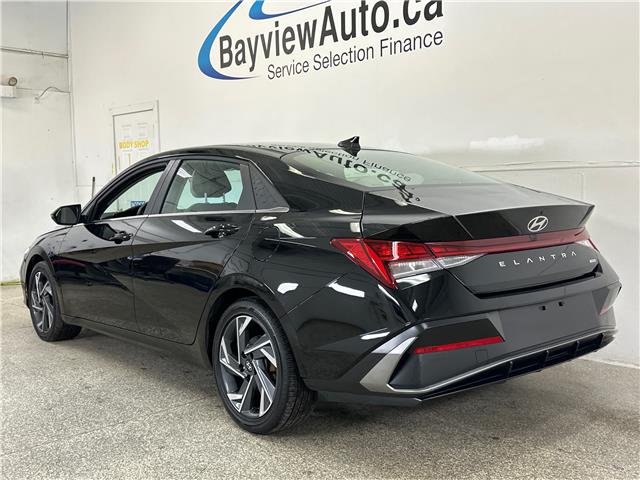 2025 Hyundai Elantra HEV Luxury w/Two-Tone Interior (Stk: 43175J) in Belleville - Image 4 of 25