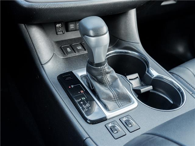 2017 Toyota Highlander Hybrid  (Stk: 15105309A) in Richmond Hill - Image 16 of 27