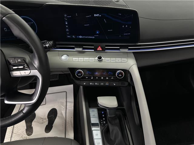 2025 Hyundai Elantra HEV Luxury w/Two-Tone Interior (Stk: 43175J) in Belleville - Image 15 of 25