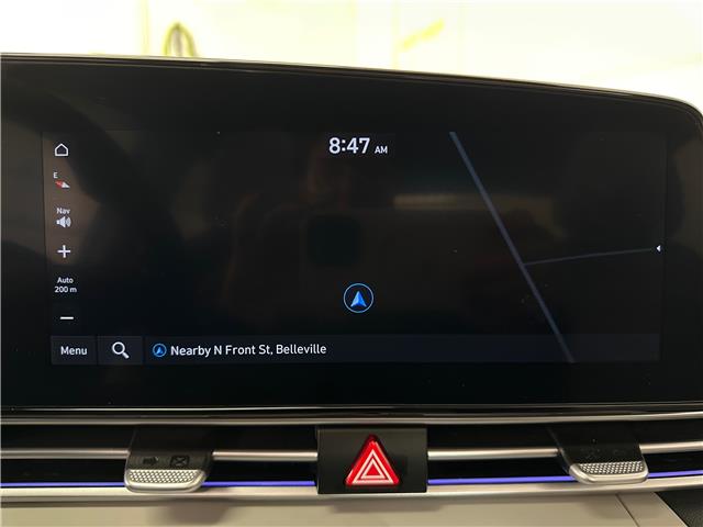 2025 Hyundai Elantra HEV Luxury w/Two-Tone Interior (Stk: 43175J) in Belleville - Image 16 of 25