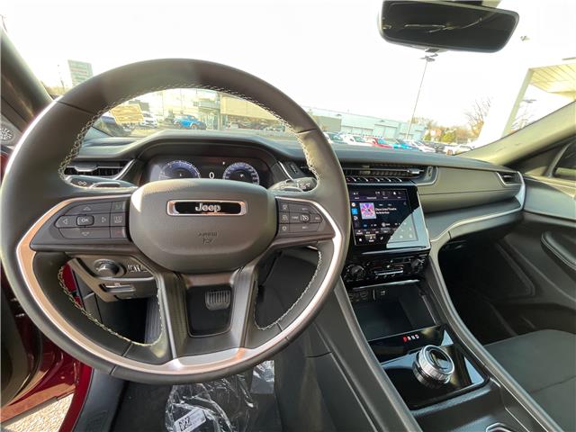 2025 Jeep Grand Cherokee Laredo (Stk: 25-430) in Sarnia - Image 12 of 22