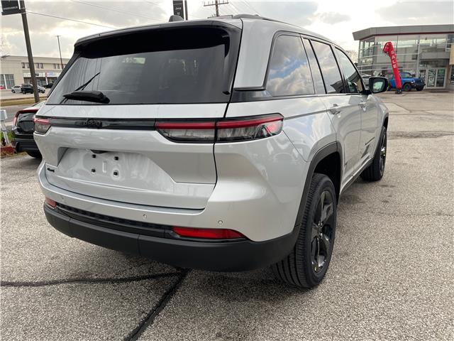2025 Jeep Grand Cherokee Laredo (Stk: 25-431) in Sarnia - Image 4 of 22