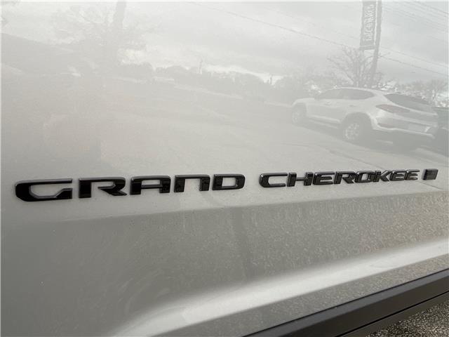 2025 Jeep Grand Cherokee Laredo (Stk: 25-431) in Sarnia - Image 8 of 22