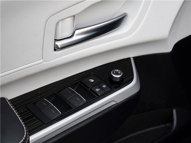 2025 Toyota Sienna XSE 7-Passenger (Stk: TR6275) in Windsor - Image 11 of 32