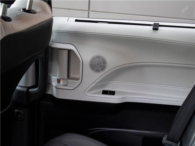 2025 Toyota Sienna XSE 7-Passenger (Stk: TR6275) in Windsor - Image 30 of 32