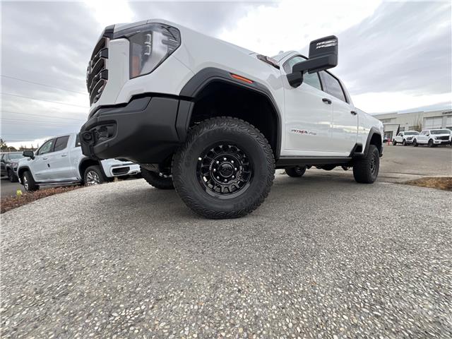 2026 GMC Sierra 2500HD AT4X (Stk: TF136660) in Calgary - Image 9 of 23