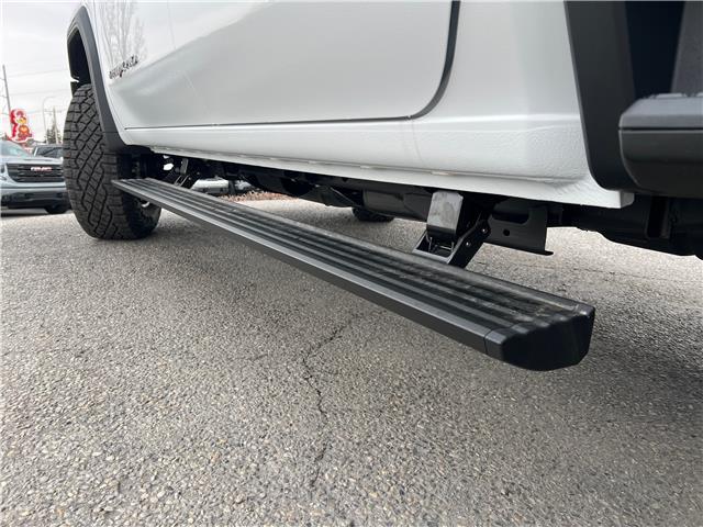 2026 GMC Sierra 2500HD AT4X (Stk: TF136660) in Calgary - Image 10 of 23