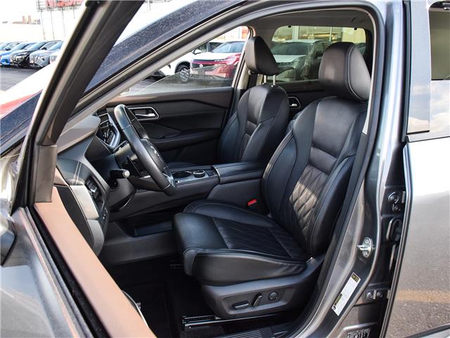 2023 Nissan Rogue Platinum (Stk: V25119A) in Scarborough - Image 12 of 25