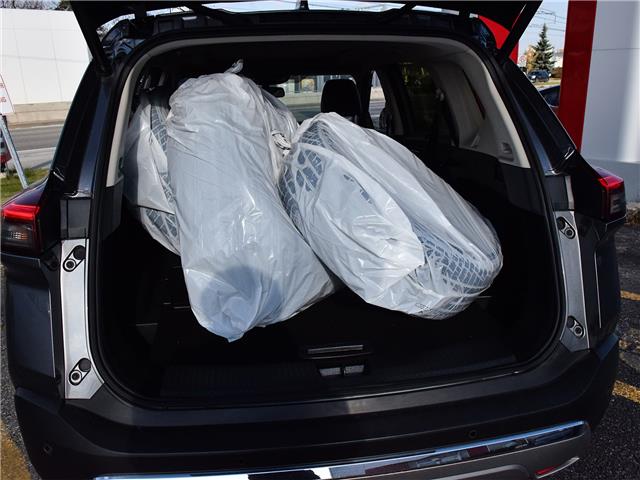 2023 Nissan Rogue Platinum (Stk: V25119A) in Scarborough - Image 13 of 25