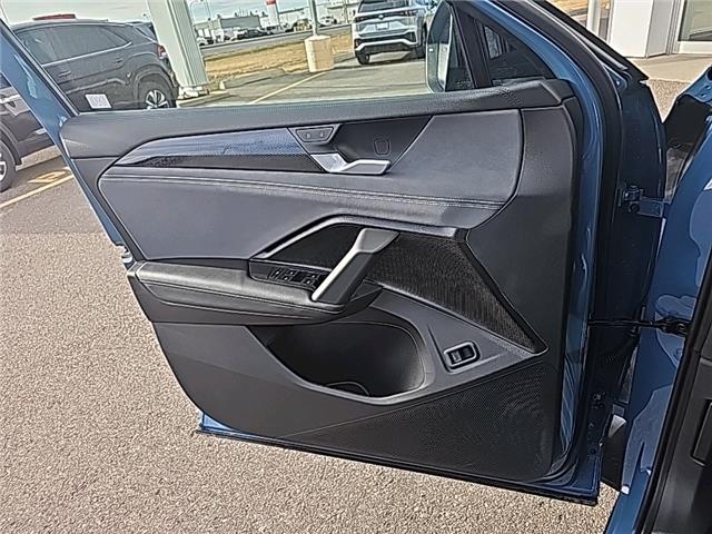 2026 Volkswagen Tiguan Comfortline R-Line Black Edition (Stk: 26310) in Lethbridge - Image 20 of 26