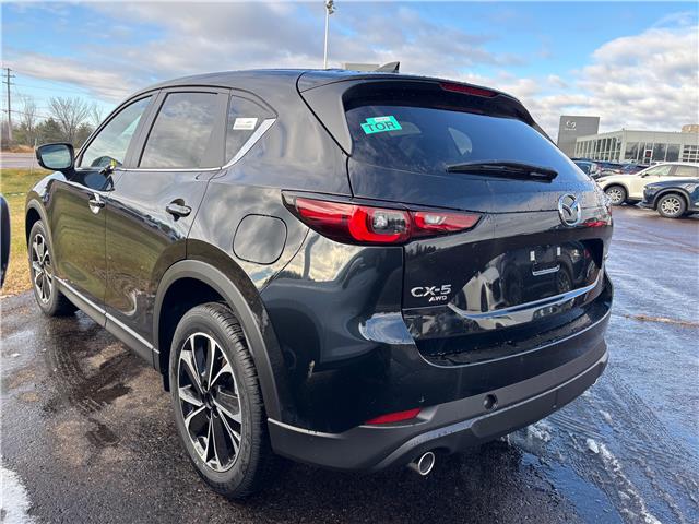 2025 Mazda CX-5 GS (Stk: 225-206) in Pembroke - Image 3 of 6